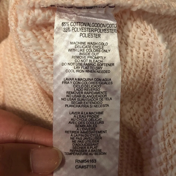 Calvin Klein Oversized Sweater - Picture 7 of 7